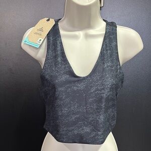 Prana Momento Reversible Fitted Stretch Crop Top,athletic,everyday, sustainable